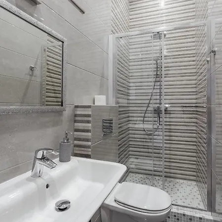 Апартаменти Royal